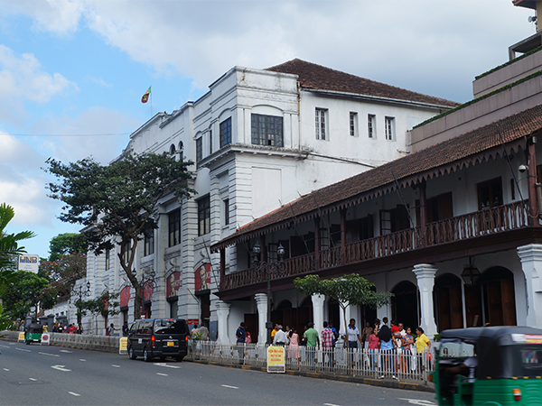 城市街道米乐官方